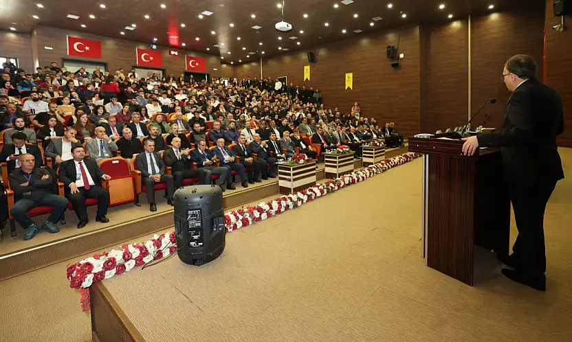 Siirt'te Tarım Sektörü 4. Siirt Fıstığı Çalıştayında Masaya Yatırıldı: Üretimi Artıracak Adımlar Belirlendi