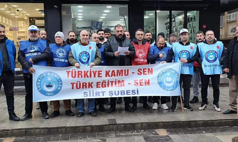 Siirt'te Türkiye Kamu-Sen ve Türk Eğitim-Sen'den ortak basın açıklaması: 'İnsanca yaşam, adil ücret istiyoruz'