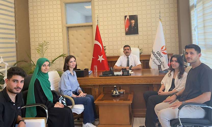 Siirt'te Üniversite Öğrencilerinden ''Önyargıları ve Doğayı Temizliyoruz'' Projesi