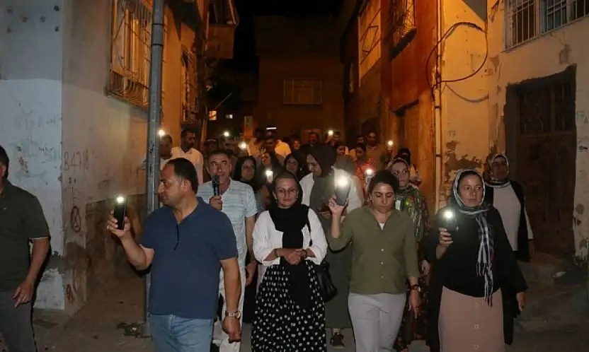 Siirt'te Uyuşturucu Ve Fuhuşa Karşı Yürüyüş Gerçekleştirildi