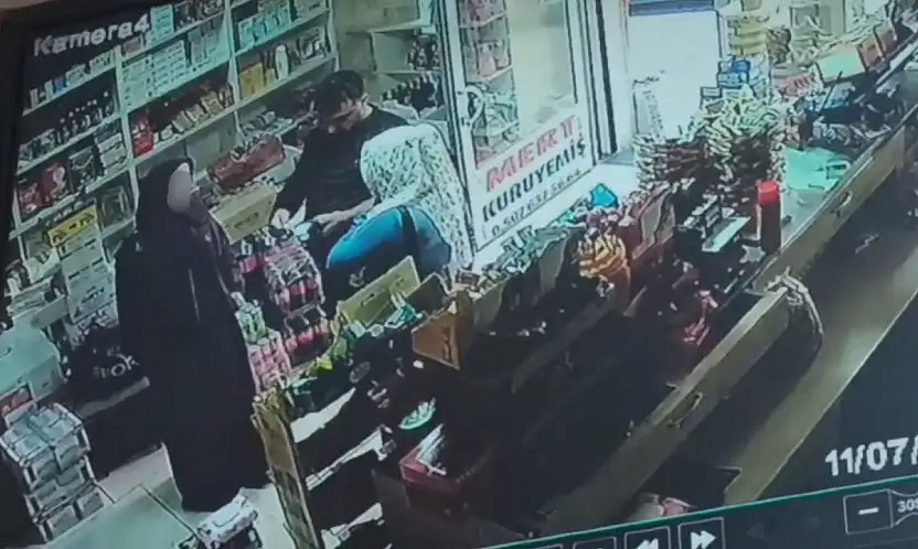 Siirt'te Vatandaşın Düşürdüğü Kartla 3 Bin Liralık Harcama Yapan 2 Kadın Her Yerde Aranıyor!