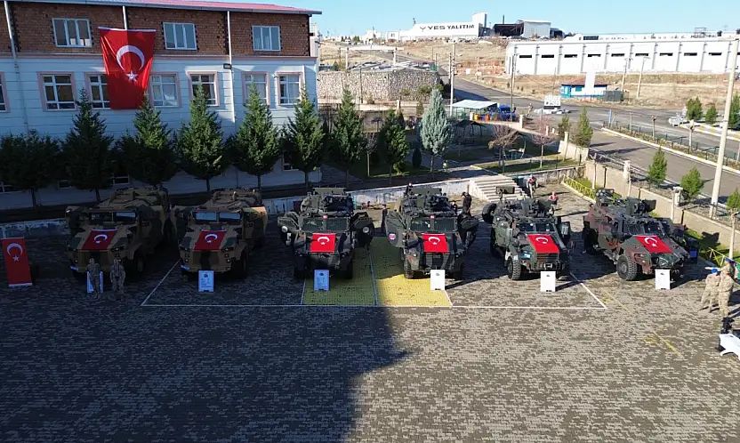 Siirt'te yerli malı haftasında yerli ve milli savunma sanayi ürünleri öğrencilere tanıtıldı