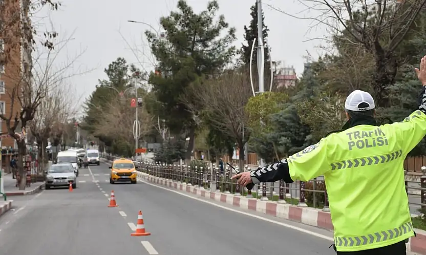 Siirt'te Yılbaşı Öncesi Kritik Açıklama: 2 Bin 472 Personel Görevde