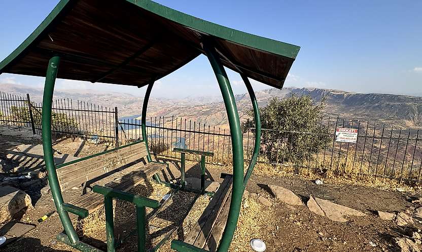 Siirt Tillo Tabiat Parkı'nda Sorunlar Büyüyor: Vatandaş Tepkili, Başkan Sessiz