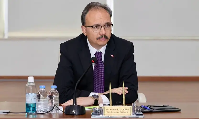 Siirt Valisi Kemal Kızılkaya'nın Babası Mehmet Kamil Kızılkaya Hayatını Kaybetti