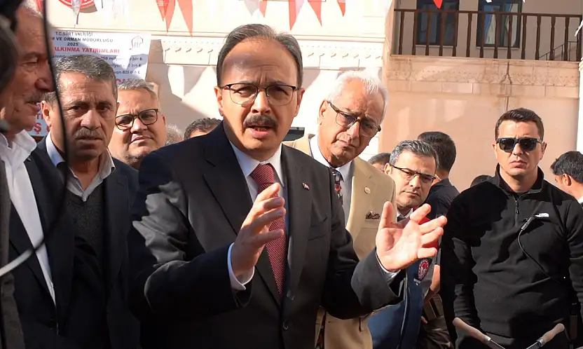 Siirt Valisi Kızılkaya'dan Çiftçilere Müjde: Bağ ve Bahçe Yolları İçin Makine Desteği Başlıyor