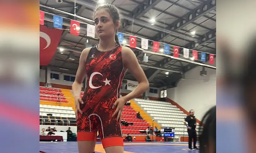 Siirtli Güreşçi Mercan Nas Türkiye İkincisi Oldu