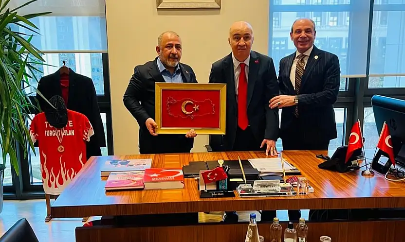 Siirtli İş İnsanı Seyithan Solmaz Cumhurbaşkanlığı Külleysinde Ağırlandı