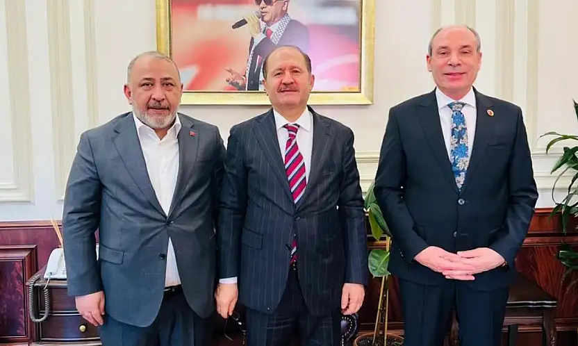 Siirtli iş insanı Seyithan Solmaz'dan Adalet bakan yardımcısı Ramazan Can'a anlamlı ziyaret