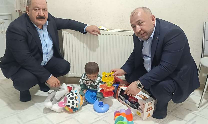 Siirtli İş İnsanı Seyithan Solmaz'dan DMD Hastası Halil Eren'e Destek