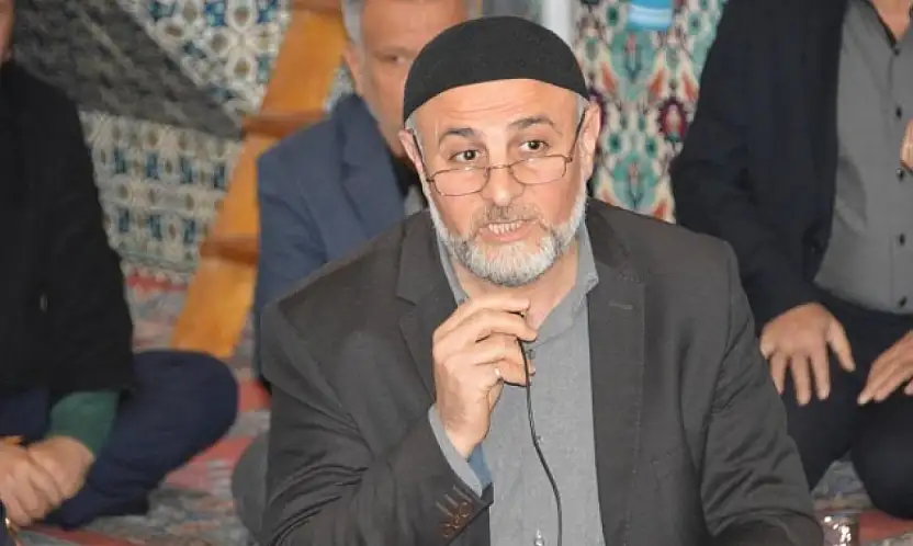 Siirtli Vaiz Murat Nergis'ten Üç Aylar Mesajı: 'Dinde Kandil Yok Diyerek İbadeti Engellemeyin'