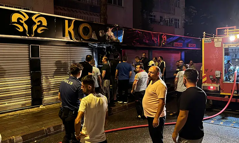 Siirtte Gece Yarısı Market Yangını: 1 Kişi Dumandan Etkilendi