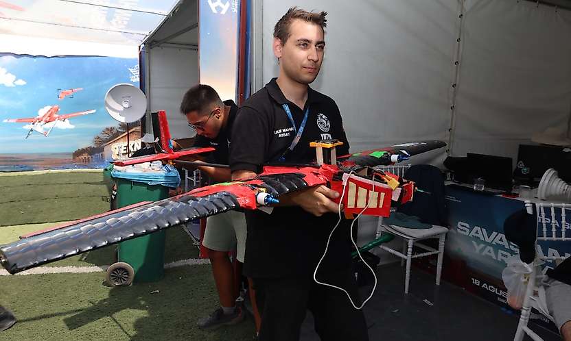 TEKNOFEST Savaşan İHA Yarışması Siirt'te Nefes Kesiyor