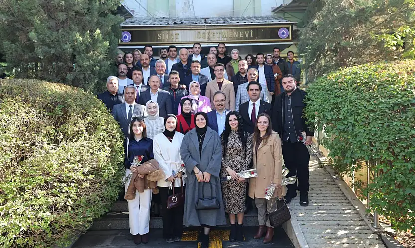 Vali Kızılkaya 24 Kasım Öğretmenler Günü'nde Öğretmenlerle Buluştu