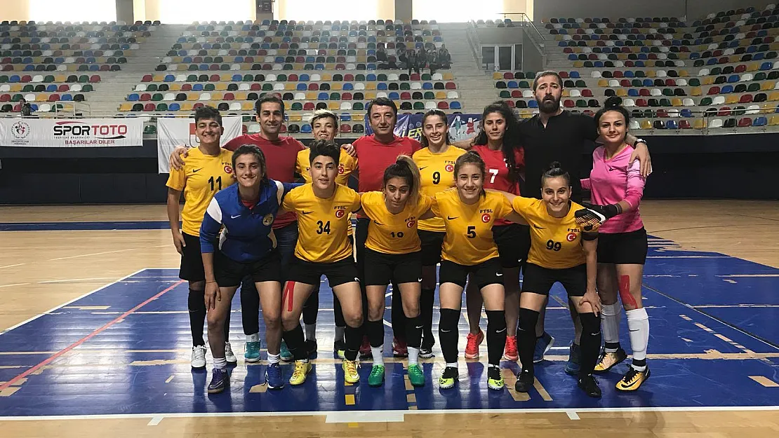 Siirt Üniversitesi Kadın Futsal Takımının Büyük Başarı