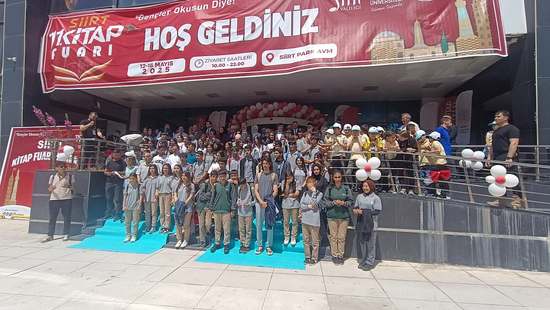 11. Siirt Kitap Fuarı Kapılarını Açtı: 'Gençler Okusun Diye' Temasıyla Binlerce Kitap Okuyucuyla Buluşuyor