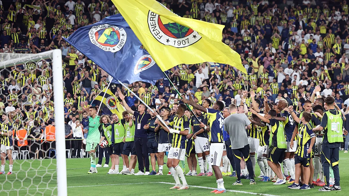 16 Sezonluk Hasret Son Bulacak mı?  Fenerbahçe, Şampiyonlar Ligi için Benfica Karşısında