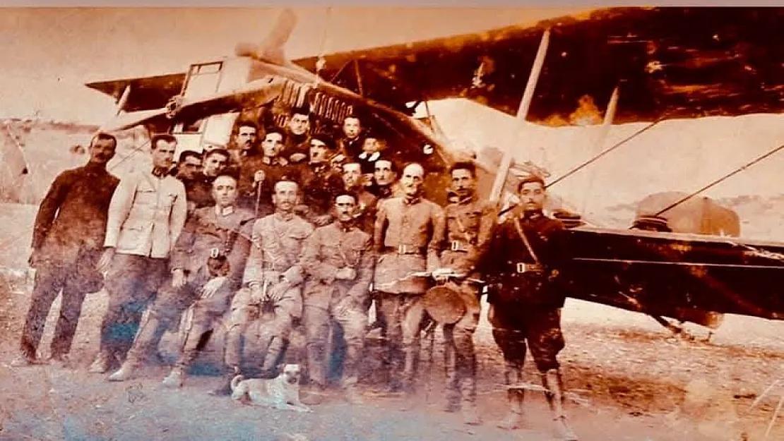 1924'te Siirt'te Uçan İlk Türk Tayyaresi, O Teyyarenin Fotoğrafı Ortaya Çıktı!