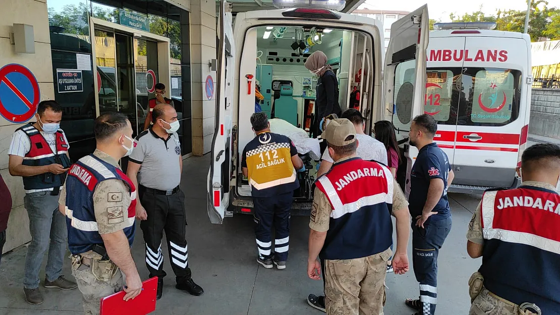 Siirt Valisi Hacıbektaşoğlu Yaralı Göçmenleri Ziyaret Etti