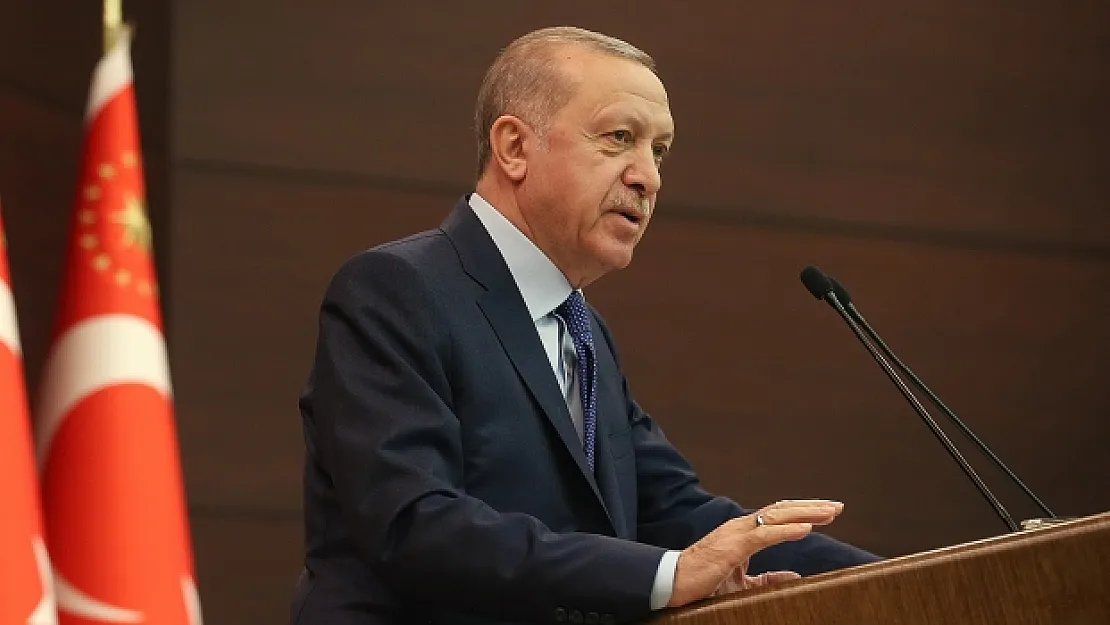 Cumhurbaşkanı Erdoğan duyurdu! İşte 2021 burs ve kredi ücretleri