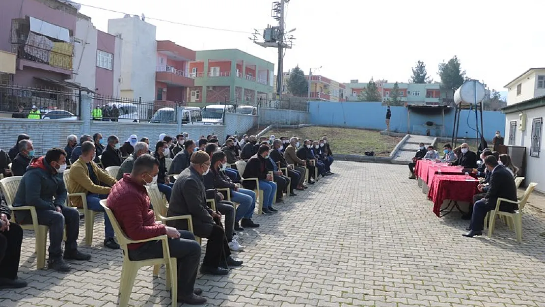 Kurtalan'da Halk Toplantıları Devam Ediyor