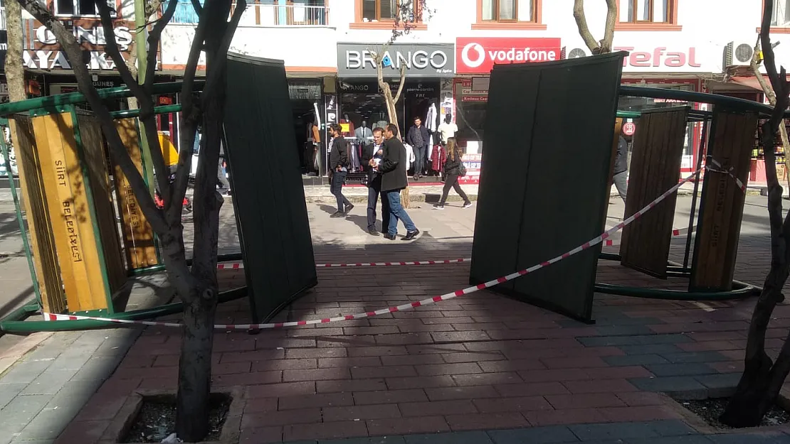 Güres Caddesi'nde Koronavirüs Önlemleri