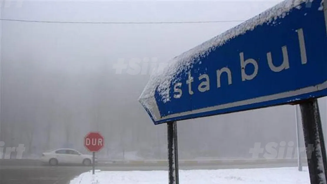 İstanbul'da beklenen kar yağışı başladı