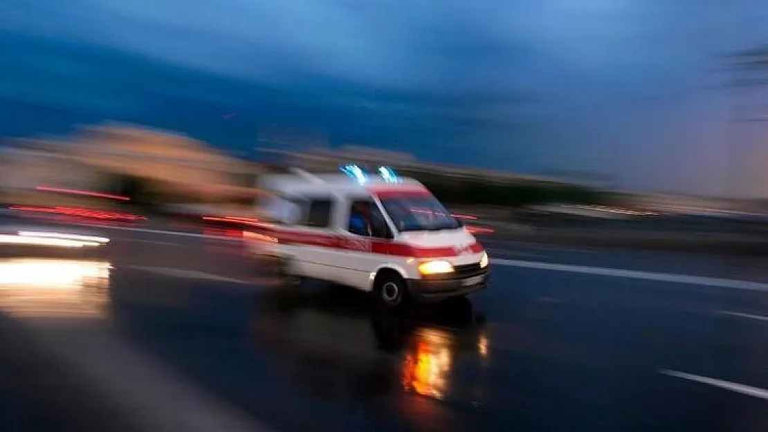 Kurtalan'da Merdivenden Düşen Çocuk Ağır Yaralandı