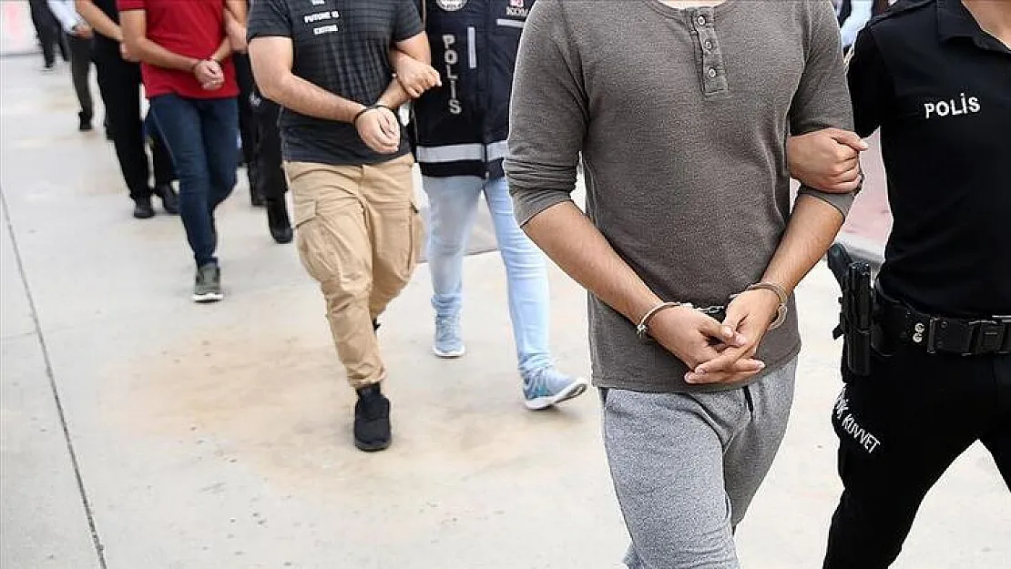 28 ilde FETÖ operasyonu