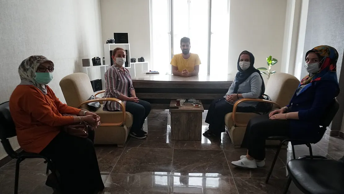 HDP Siirt İl Yönetiminden Artı Siirt Haber Ajansına Ziyaret