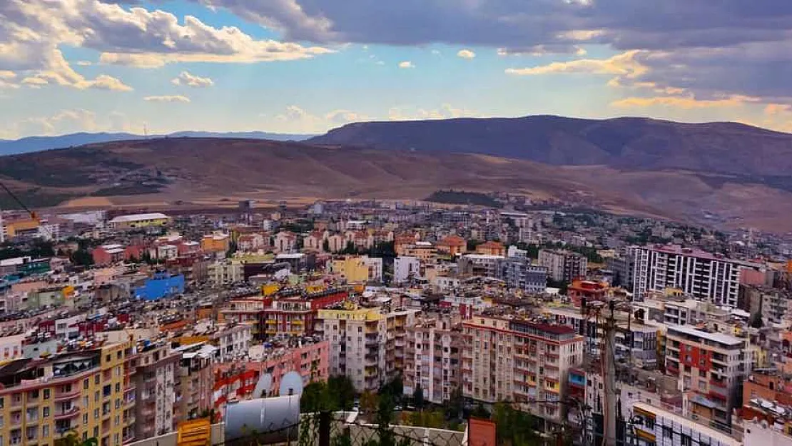 Ev kira fiyatlarındaki artışları fırsat bilen dolandırıcılar iş başında! Uzmanlardan vatandaşlara 6 kritik uyarı geldi