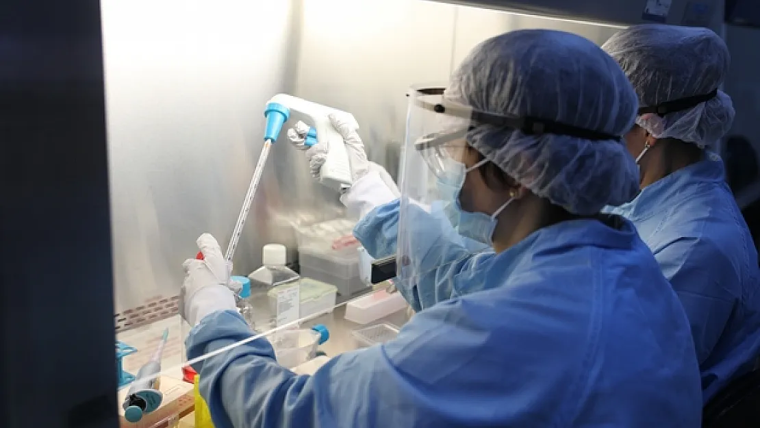 Özel hastanelerde koronavirüs test ücreti 250 TL olacak