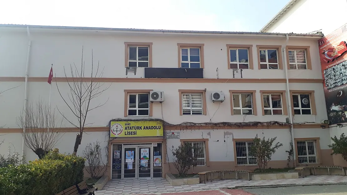 Siirt Atatürk Anadolu Lisesi Yıkılıyor