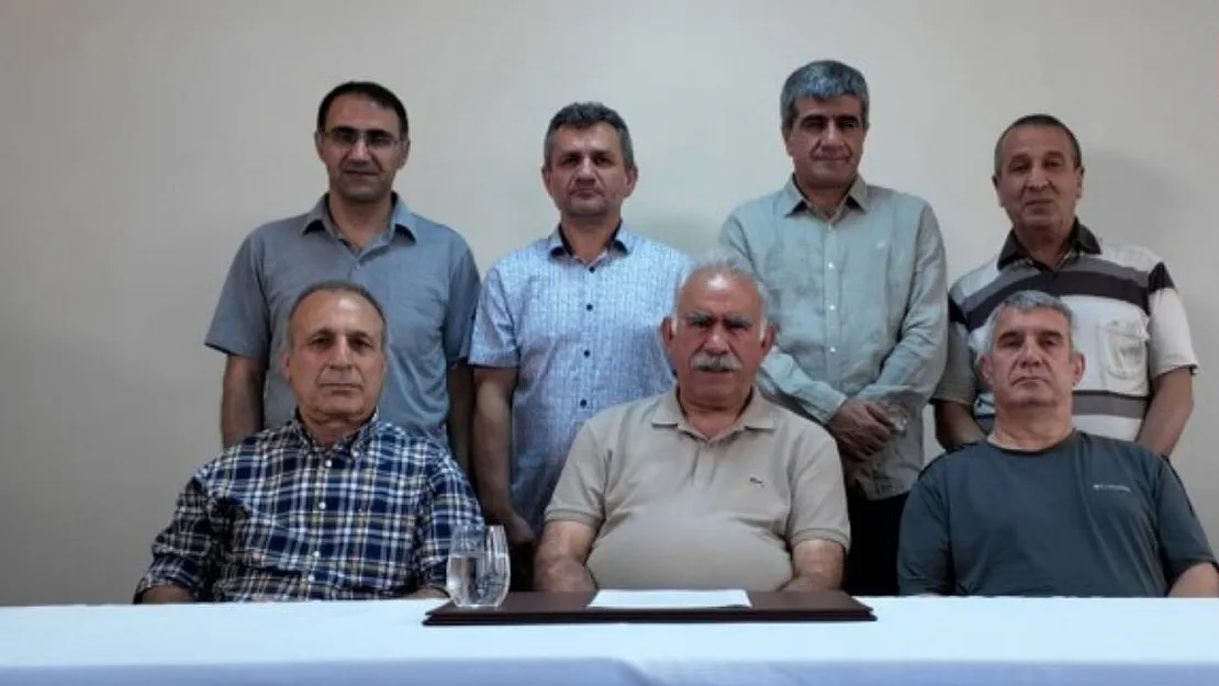Abdullah Öcalan Yıllar Sonra İlk Kez Görüntülü Mesaj Verdi: ''Silah Dönemi Bitti, Sıra Siyasette''