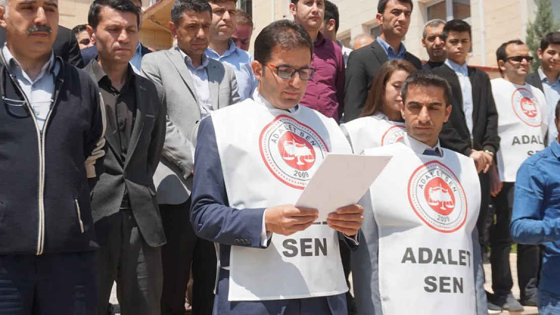 Adalet Sen Siirt Şubesi: 'Adaleti öldürürsen devlet ölür'