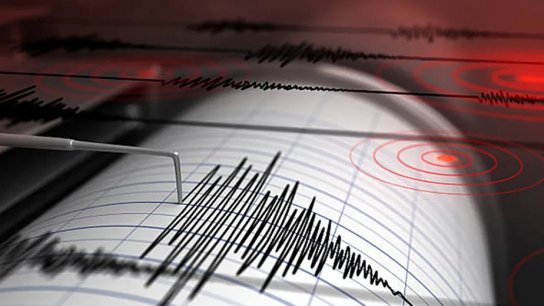 Adana ve Van'da deprem