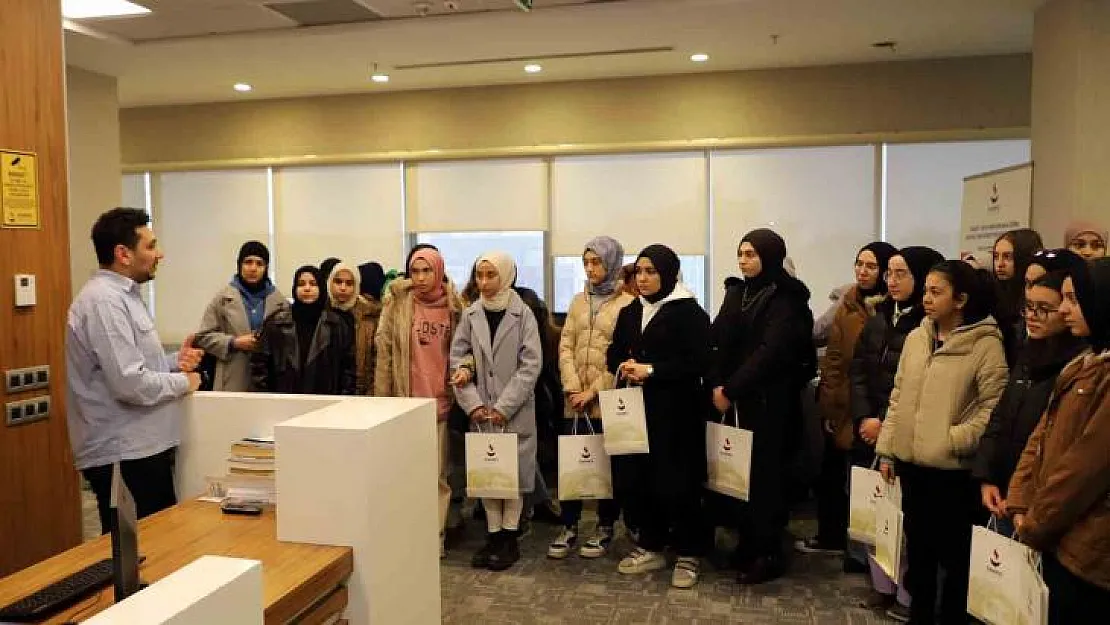 Aday öğrencilerden SANKO Üniversitesi'ne ziyaret