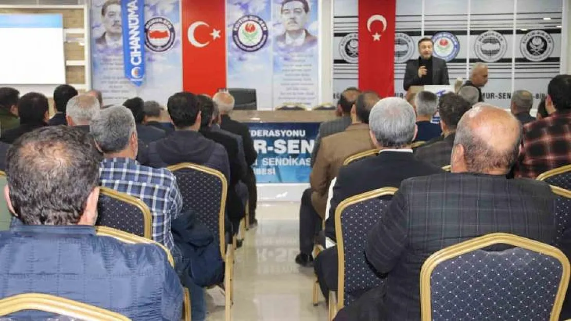 Adıyaman'da Necmettin Erbakan için vefa gecesi