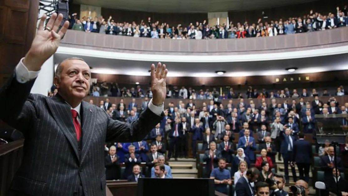 AK Parti'den 3 dönem kuralı kararı! Ağır toplar dahil 76 isim, yeni dönem için vekillik başvurusu yapabilecek