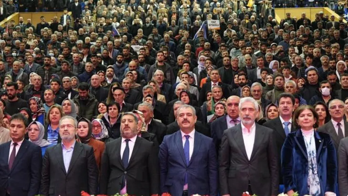 AK Parti, Diyarbakır'da seçim startını verdi