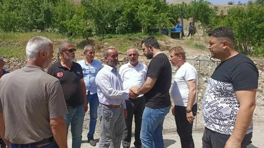 AK Parti Siirt İl Başkanı Olğaç, Müküs Çayı'nda Kaybolan Eyüp Güneş'in Ailesiyle Görüştü