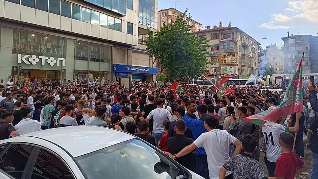 Amed'de İstifa Sesleri! Ersun Yanal Krizi Büyüyor