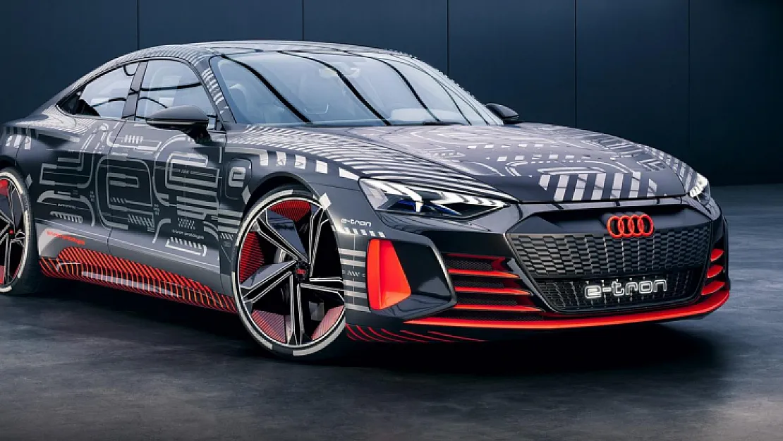 Audi'nin elektrikli otomobil hayali kısa sürdü!