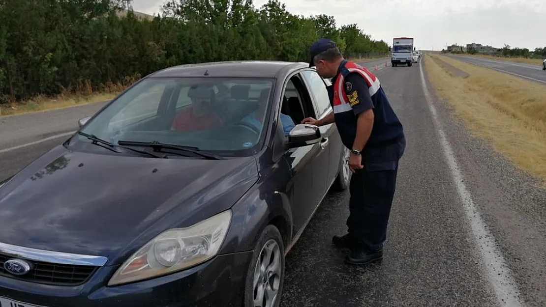 Siirt'te çeşitli suçlardan aranan 2 şahıs yakalandı