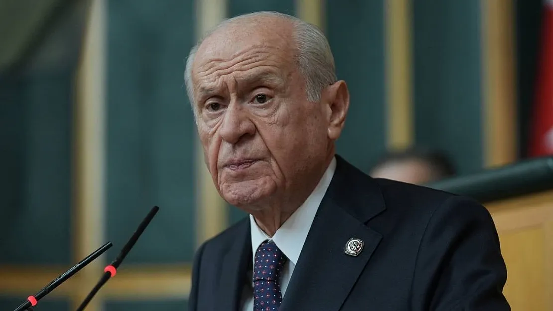 Bahçeli'den CHP'ye Sert Sözler: 'CHP Hastadır, Hatıralarını Haraç Mezat Satmıştır'