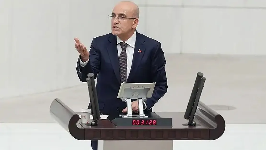 Bakan Şimşek'ten Asgari Ücret Açıklaması: Enflasyonun Üzerinde Artış Bekleniyor