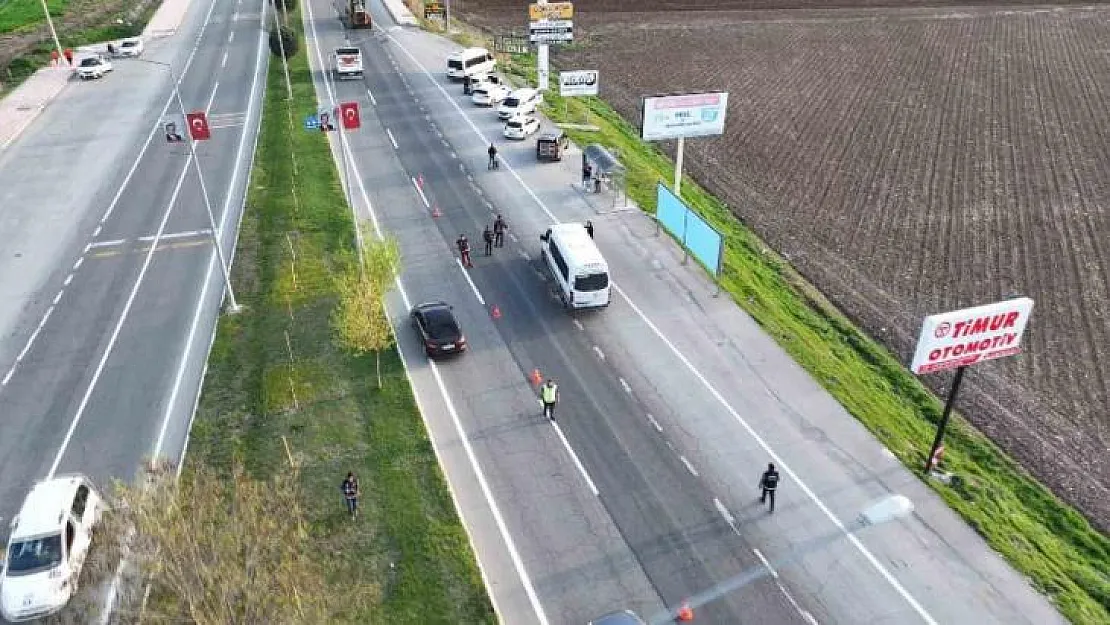 Batman'da minibüs ile sevkiyatı yapılan eroin drone ile takip edildi