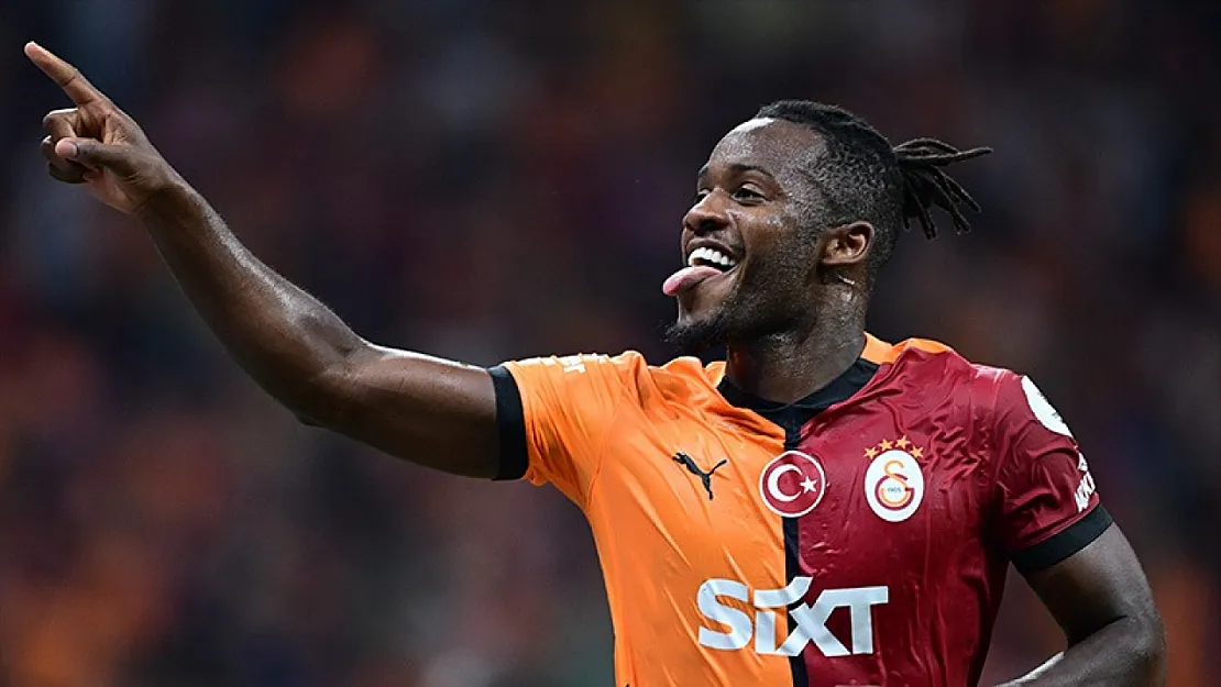 Batshuayi Fenerbahçe formalı fotoğraf paylaştı Galatasaraylılar çıldırdı