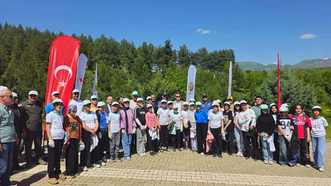 Baykan Kent Ormanında 'Orman Benim' Etkinliği: 350 Kilograma Yakın Orman Atığı Toplandı