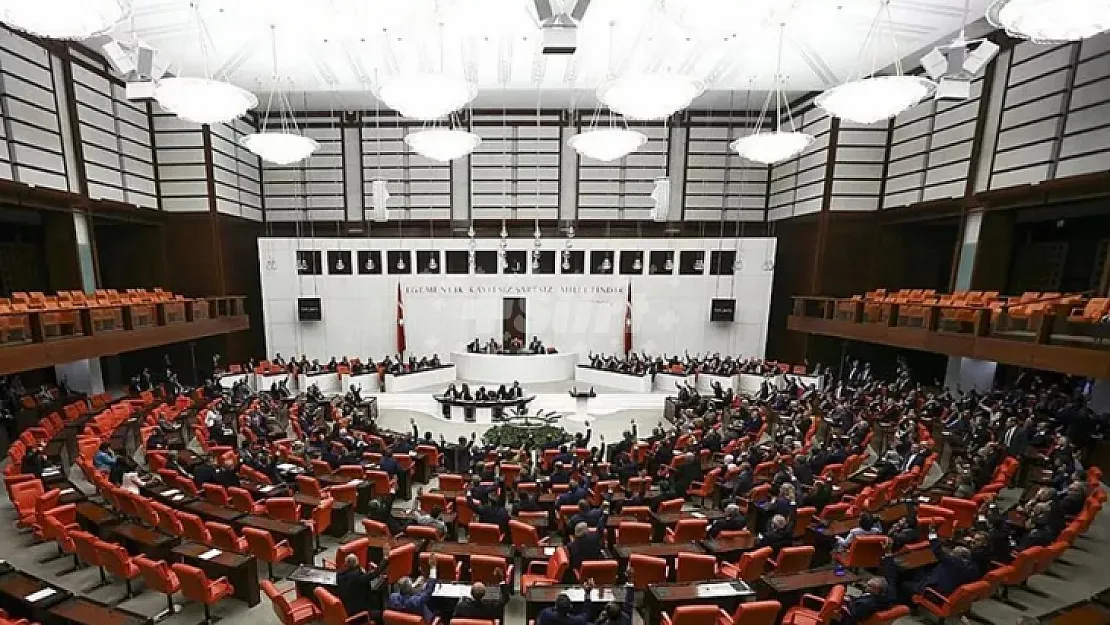 Bayram sonrası 2 yeni torba yasa geliyor! Torba yasa maddeleri neler 2023? Memur ve emekli zammı, staj ve çıraklık sigortası, EYT 5000 prim…